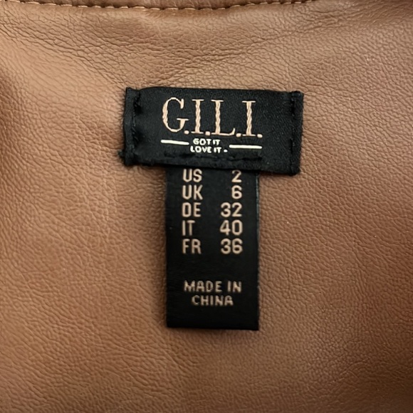 Leather jacket - Picture 2 of 3